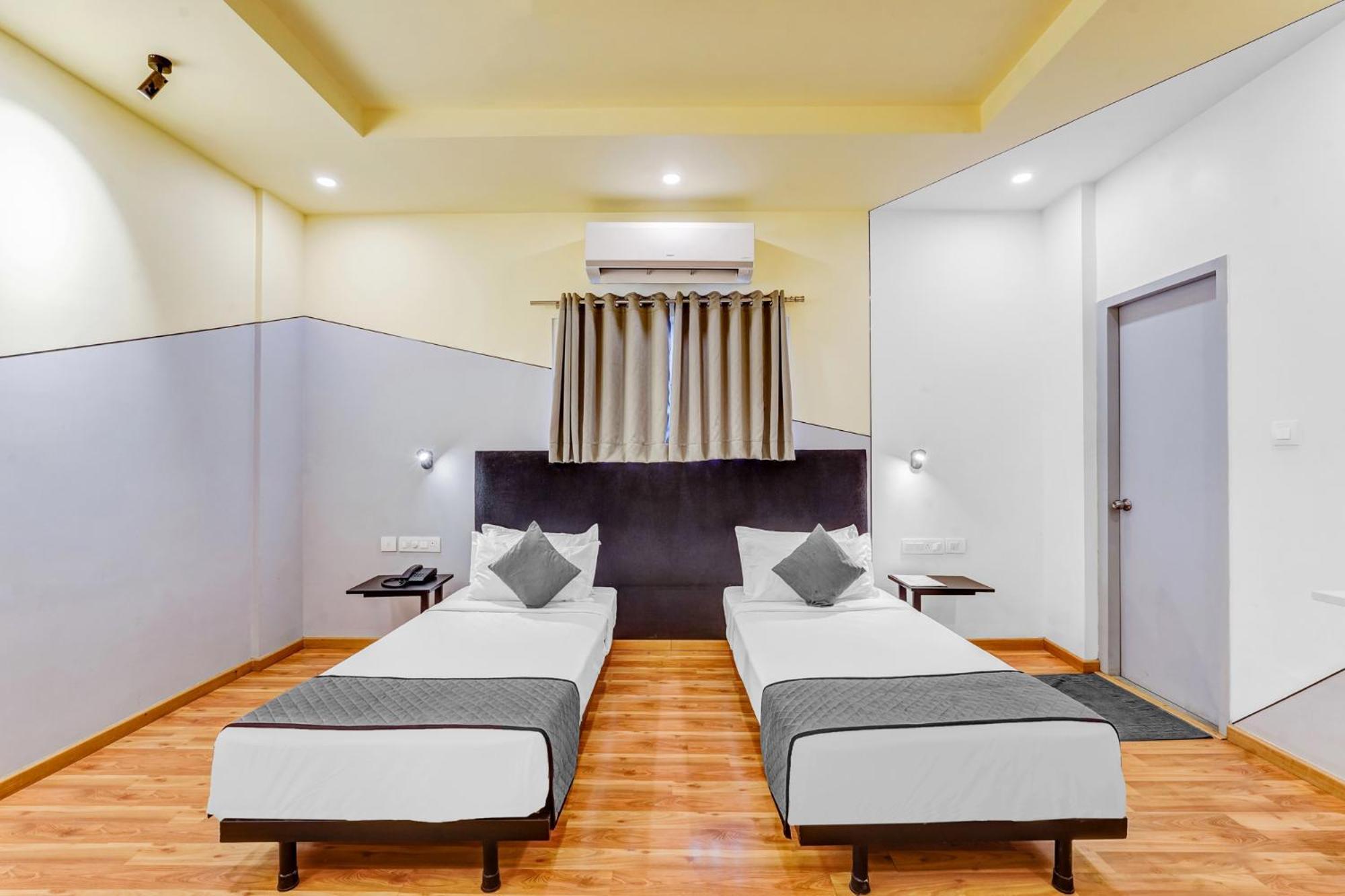 Upar Hotels Nungambakkam Nearby Us Consulate Apollo Hospital Sankara Nethralaya Chennai Esterno foto