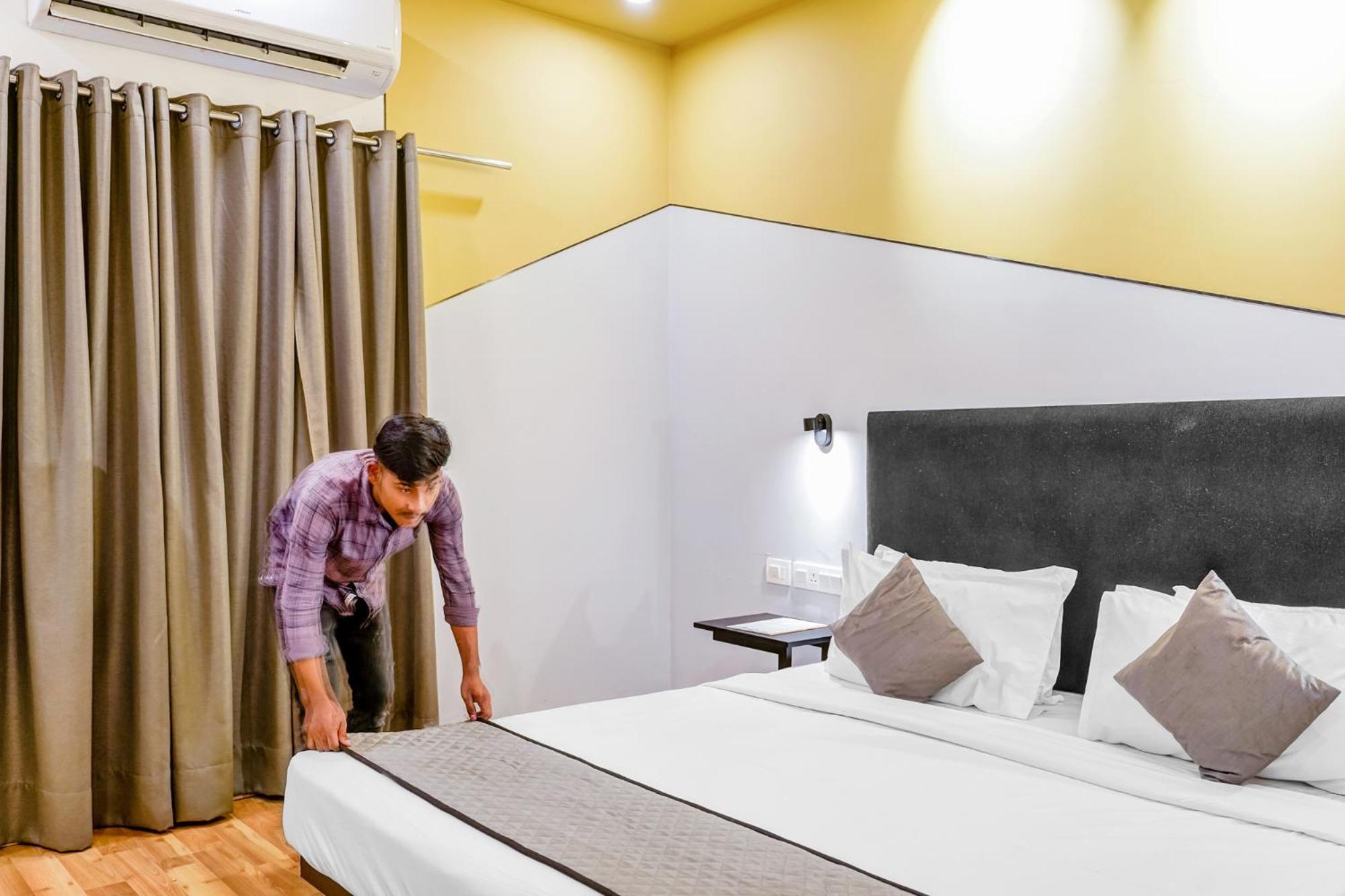Upar Hotels Nungambakkam Nearby Us Consulate Apollo Hospital Sankara Nethralaya Chennai Esterno foto